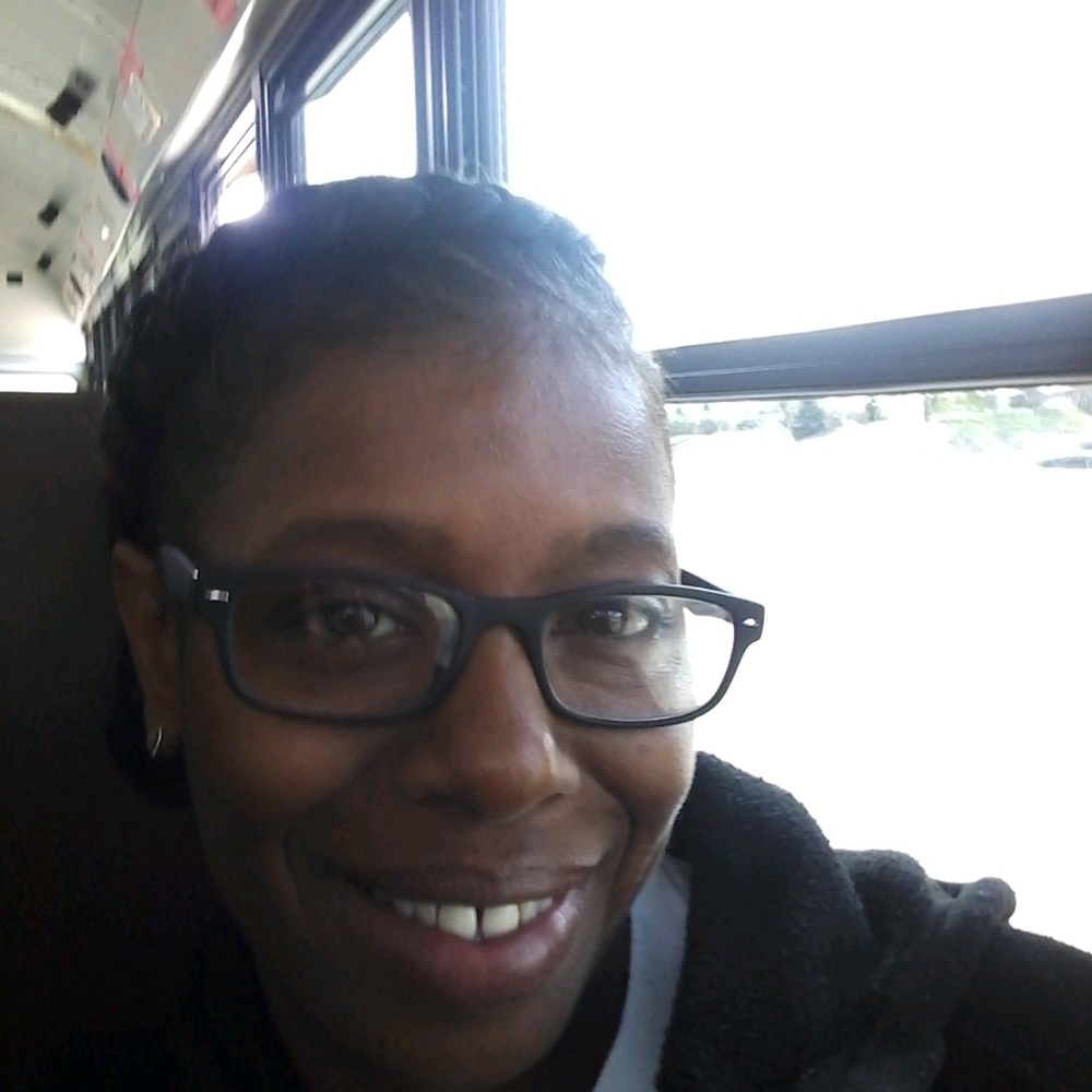 Meet your Posher, Kenia